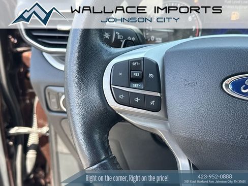 Used 2020 Ford Explorer XLT w/ Equipment Group 202A AWD/4WD image 29