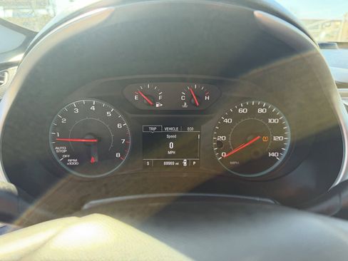 Used 2022 Chevrolet Malibu RS image 32