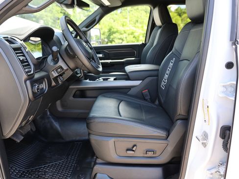 Used 2025 RAM 2500 Rebel w/ Rebel Level 1 Equipment Group AWD/4WD image 19