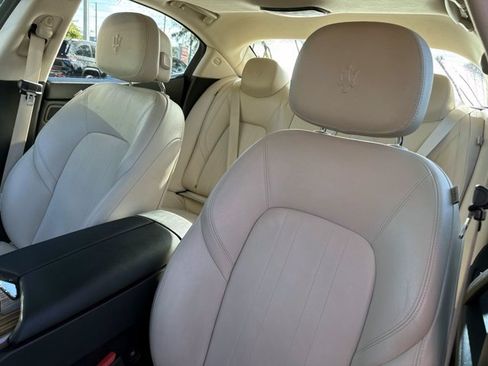 Used 2019 Maserati Ghibli RWD image 18