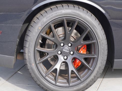 Used 2015 Dodge Challenger SRT Hellcat image 9