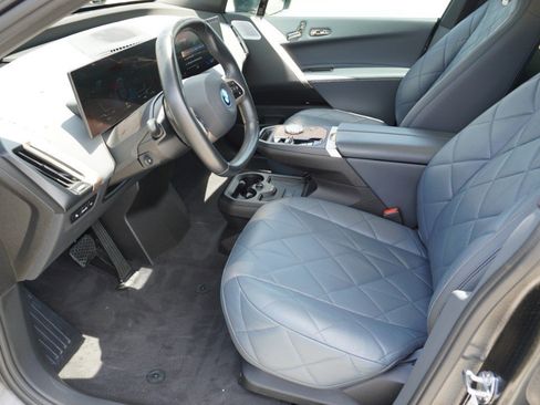 Used 2023 BMW iX M60 AWD/4WD image 13