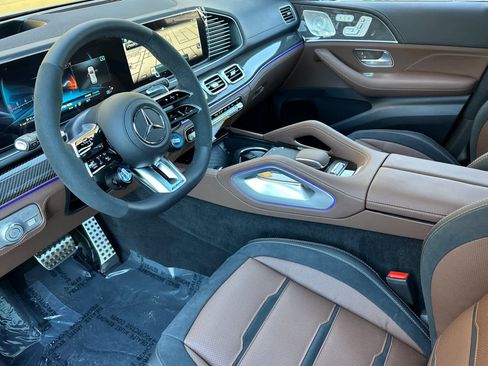 New 2026 Mercedes-Benz GLE 63 AMG S image 9