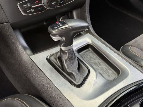 Used 2018 Dodge Charger R/T RWD image 20