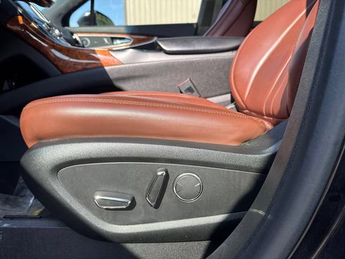 Used 2019 Lincoln Nautilus Reserve AWD/4WD image 26