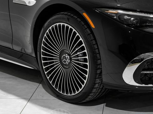 Used 2026 Mercedes-Benz Maybach SL 680 image 71