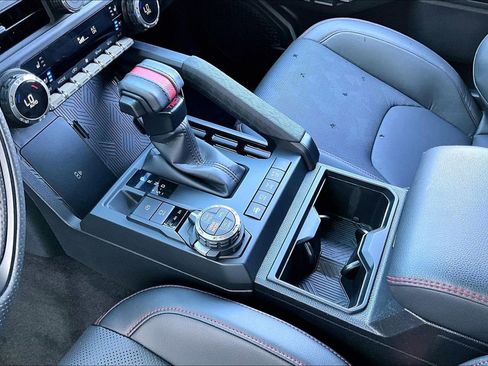 Used 2024 Toyota Tacoma TRD Pro image 15