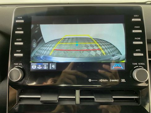 Used 2021 Toyota Avalon Limited w/ Advanced Safety Package FWD image 29