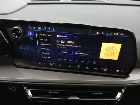 New 2026 Chevrolet Traverse LT w/ Driver Confidence Package image 13