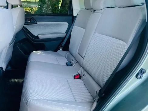 Used 2018 Subaru Forester 2.5i Premium AWD/4WD image 22