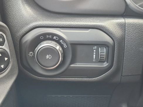 Used 2023 Jeep Wrangler Unlimited Sport AWD/4WD image 24