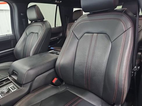 Used 2024 Ford Expedition Max Limited AWD/4WD image 42