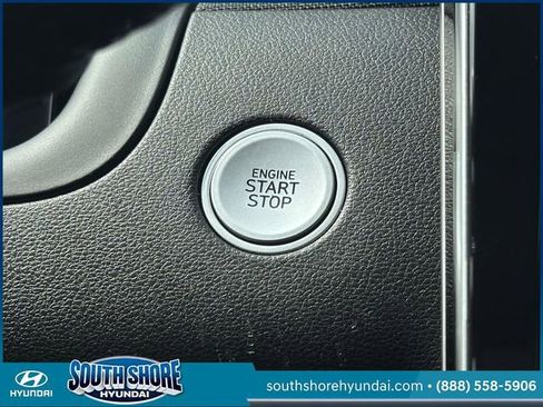 Certified 2023 Hyundai Tucson Limited AWD/4WD image 30