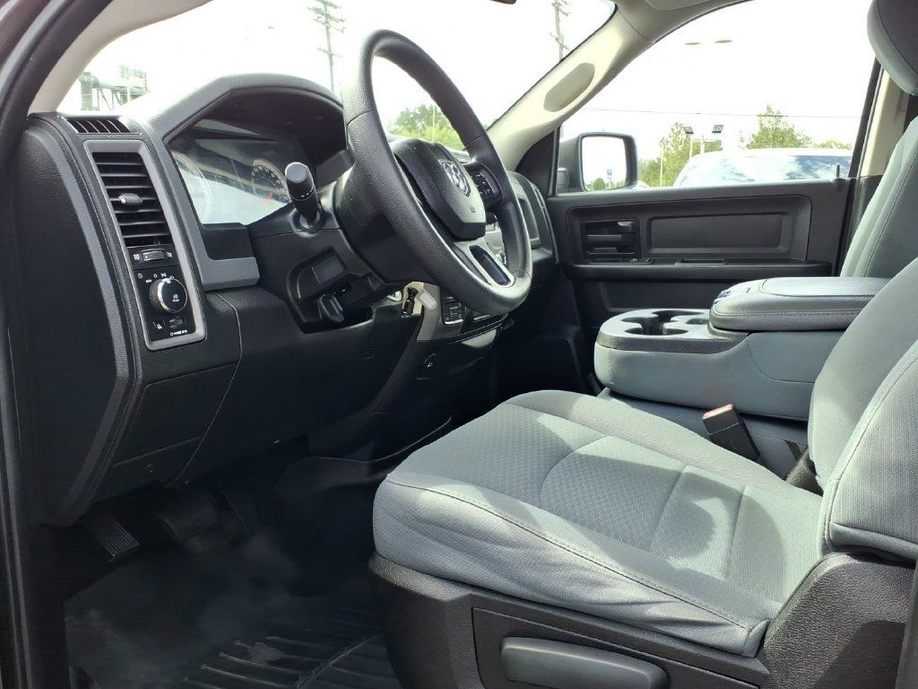 Used 2019 RAM 1500 Express w/ Express Value Package AWD/4WD image 13