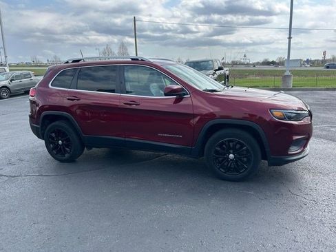 Used 2021 Jeep Cherokee Latitude Lux w/ Comfort/Convenience Group image 5