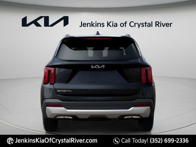 Used 2026 Kia Sorento S w/ S Panoramic Sunroof Package FWD image 7