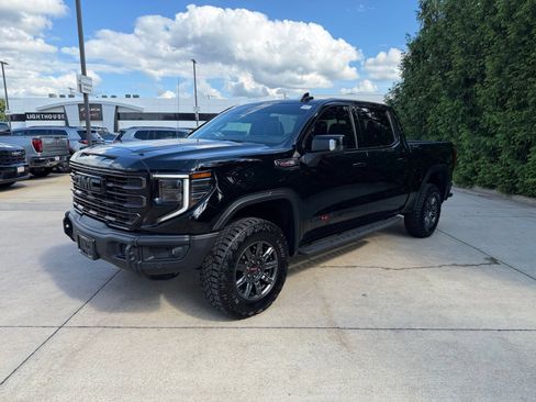 Used 2024 GMC Sierra 1500 AT4X AWD/4WD image 7