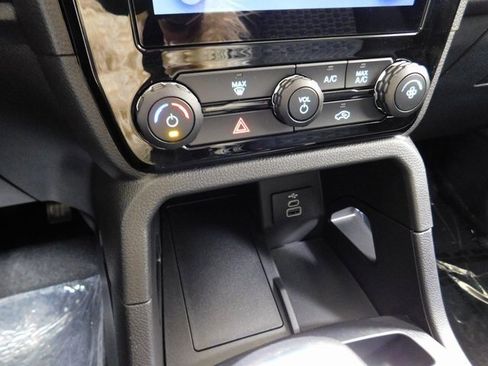 New 2025 Ford Ranger XLT w/ Trailer Tow Package image 26