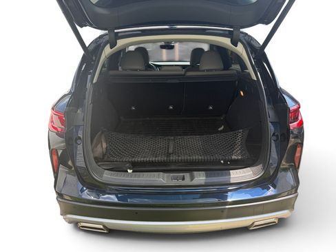 Used 2023 INFINITI QX50 Luxe AWD/4WD image 11