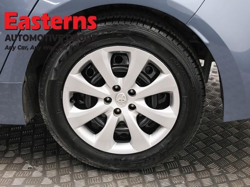 Used 2024 Toyota Corolla LE image 31