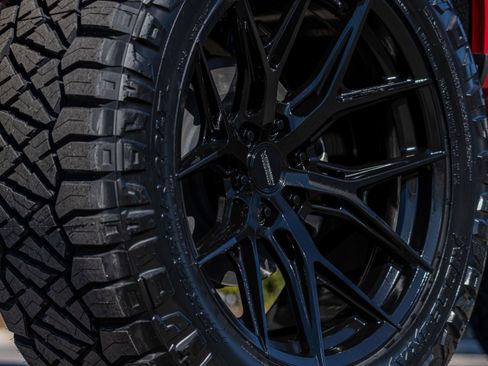 New 2025 Ford F150 Lariat w/ Equipment Group 501A Mid image 19