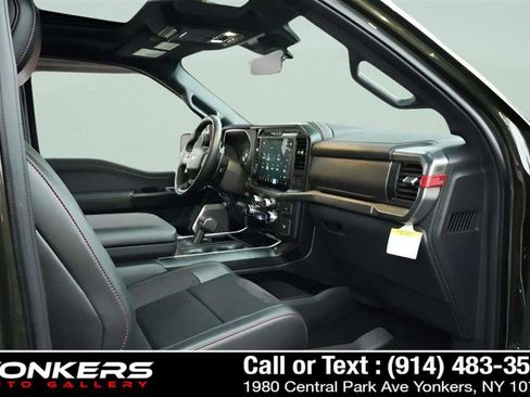 Used 2025 Ford F150 Raptor image 39