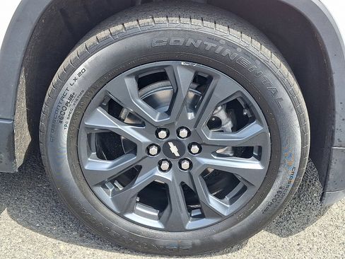 Used 2021 Chevrolet Traverse RS AWD/4WD image 9