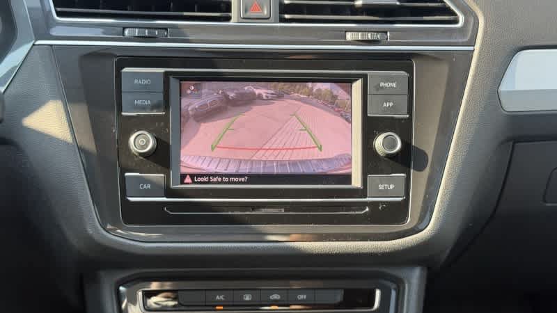 Used 2019 Volkswagen Tiguan S FWD image 24