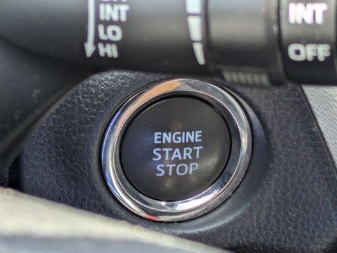 Used 2021 Toyota RAV4 XLE image 14