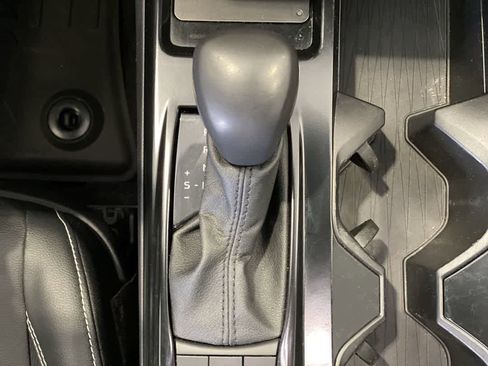 Certified 2025 Toyota Camry SE AWD/4WD image 22
