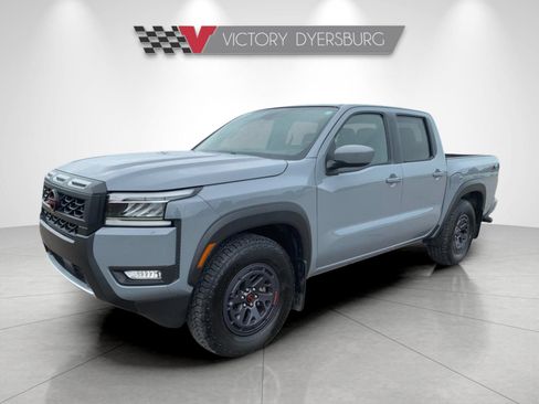 Used 2025 Nissan Frontier Pro-X RWD image 8