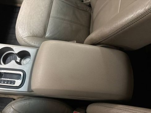 Used 2007 Ford Edge SEL image 43