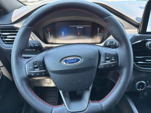 Used 2025 Ford Escape ST-Line Select AWD/4WD image 21