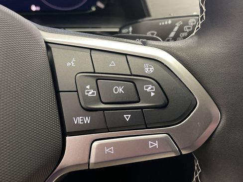 New 2026 Volkswagen Atlas Cross Sport SE image 17