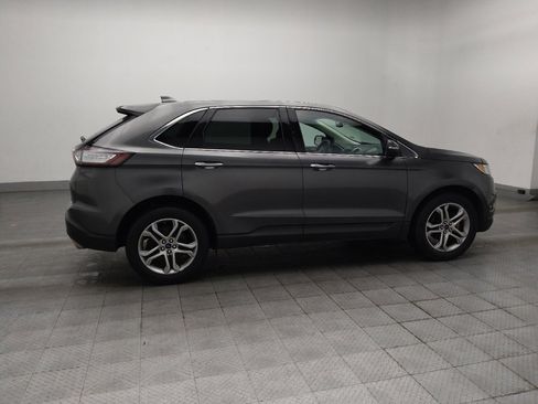 Used 2016 Ford Edge Titanium FWD image 10