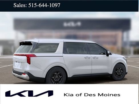 New 2026 Kia Carnival LX FWD image 6