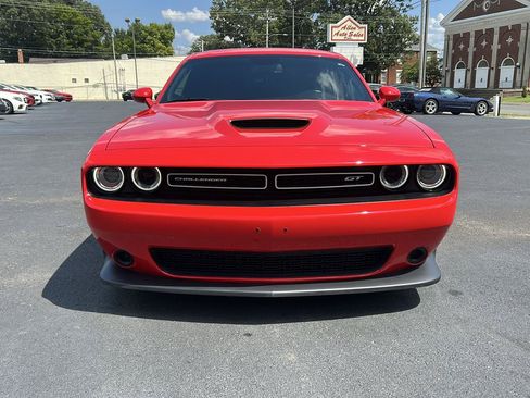 Used 2023 Dodge Challenger GT RWD image 2