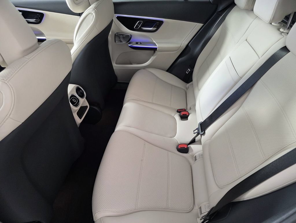 New 2027 Mercedes-Benz GLC 300 image 10