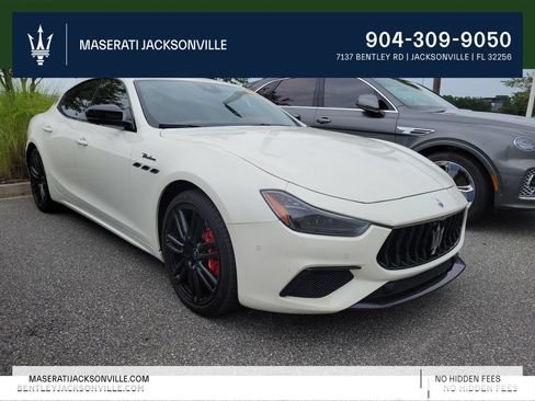 Used 2022 Maserati Ghibli Modena RWD image 1