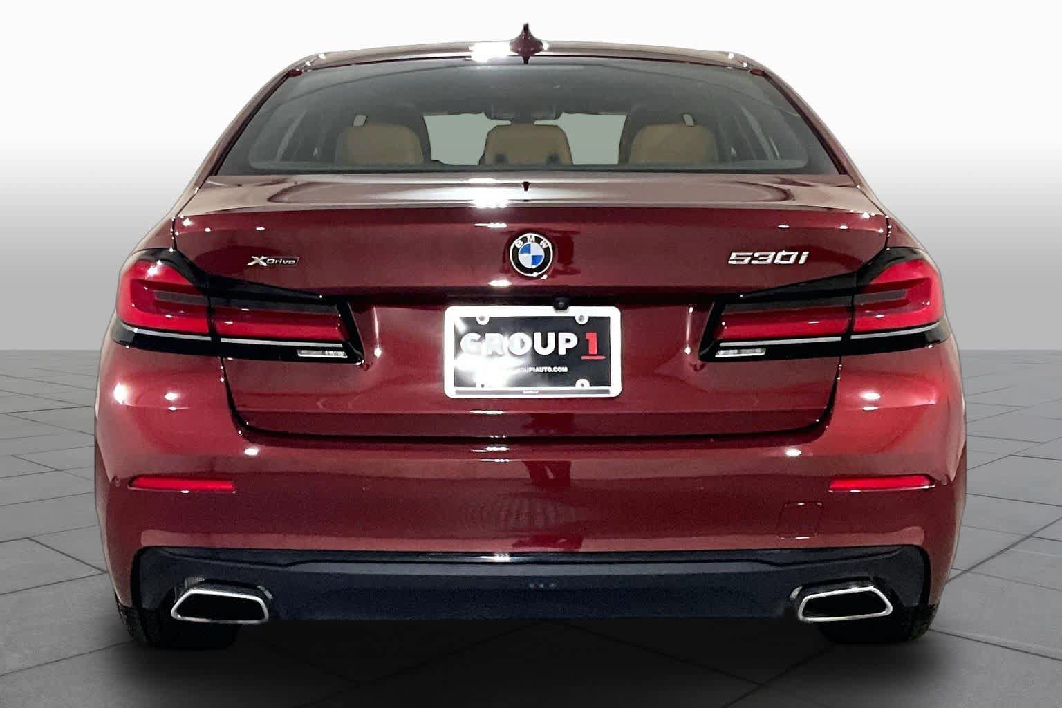 Used 2023 BMW 530i xDrive w/ Premium Package AWD/4WD image 8