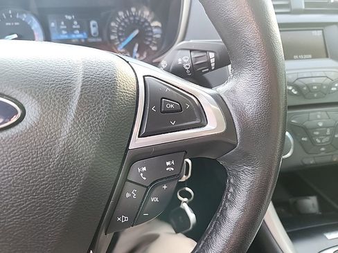 Used 2015 Ford Fusion SE w/ Equipment Group 202A image 15