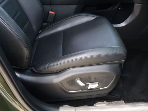 Used 2024 Hyundai Santa Fe Limited FWD image 18