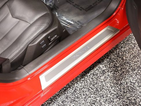 Used 2007 Cadillac XLR RWD image 47