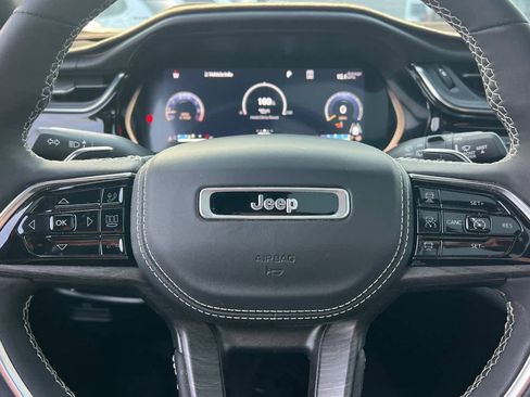 Used 2024 Jeep Grand Cherokee Overland w/ Trailer Tow Package image 24