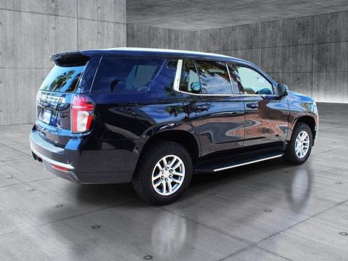 Used 2022 Chevrolet Tahoe LT w/ Luxury Package AWD/4WD image 8