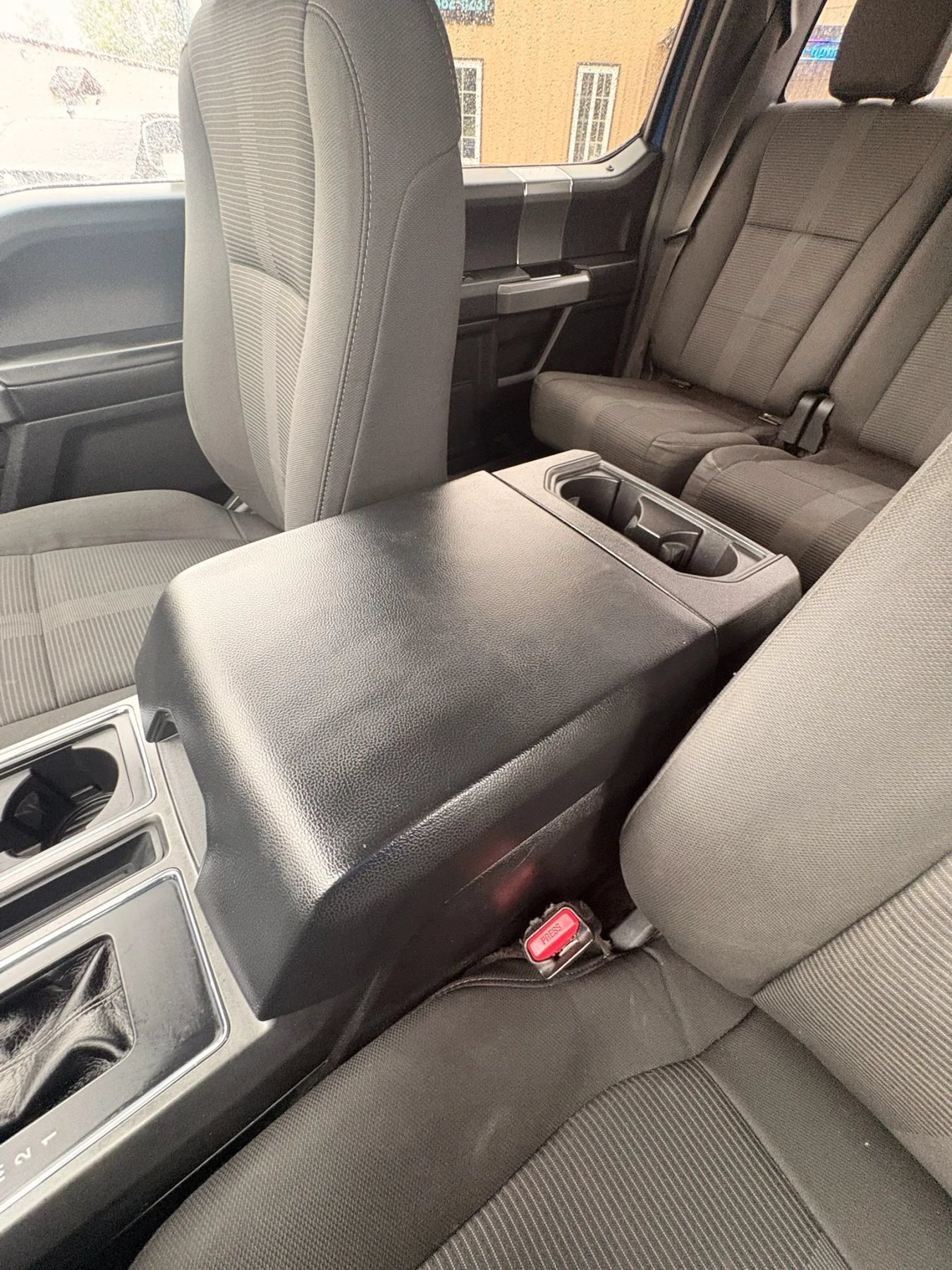 Used 2015 Ford F150 XLT w/ Equipment Group 302A Luxury AWD/4WD image 24