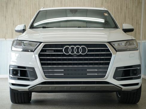Used 2018 Audi Q7 3.0T Premium Plus AWD/4WD image 3