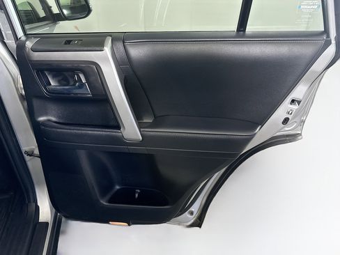 Used 2024 Toyota 4Runner SR5 Premium w/ Moonroof Package image 32