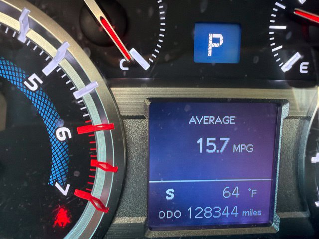 Used 2018 Toyota 4Runner SR5 Premium AWD/4WD image 18