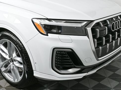 New 2025 Audi Q7 3.0T Premium Plus image 38